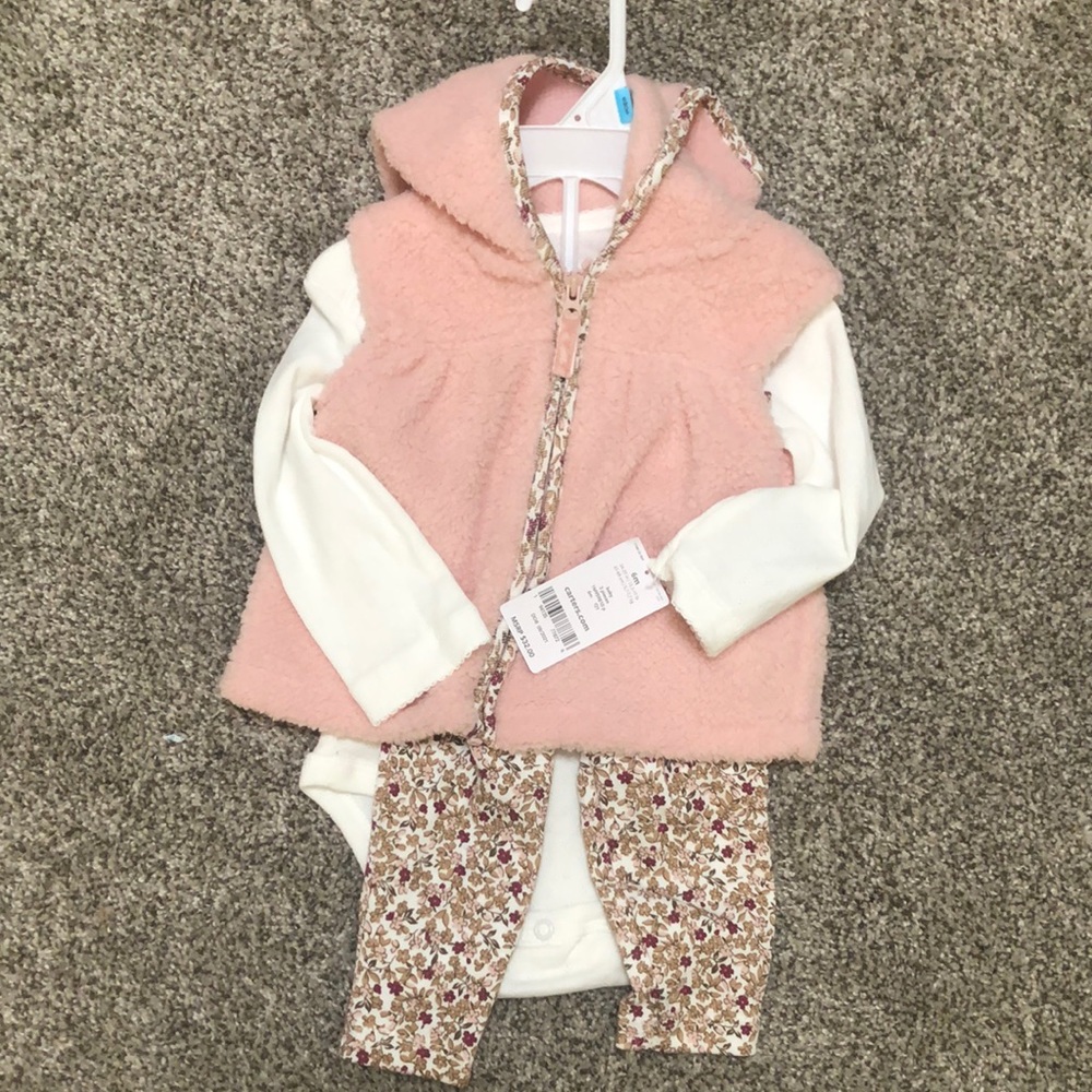 Carter’s 3 piece set